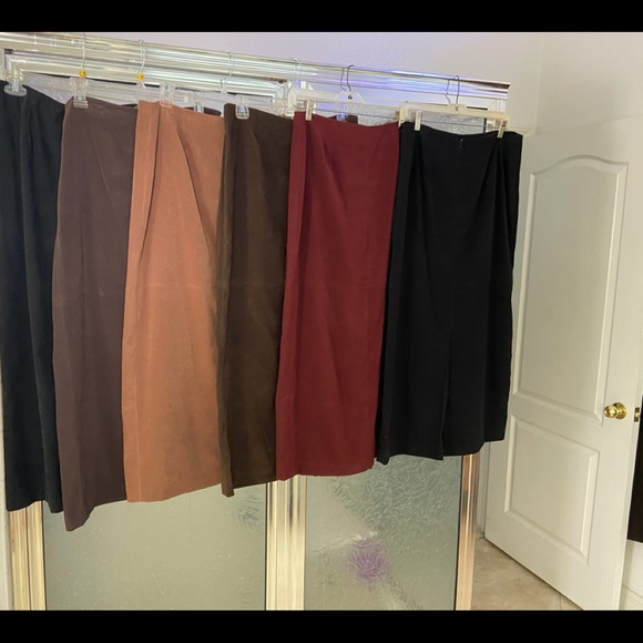 Women’s Bagatelle Brown size 10 Suede look 36 inches long - Picture 1 of 9